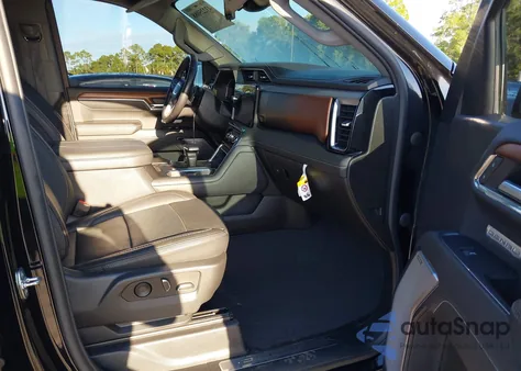 2023 GMC Sierra 4Wd Short Box Denali from USA, damaged, VIN 1GTUUGE85PZ335368